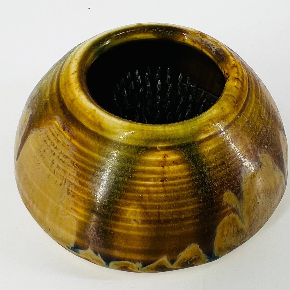 Studio Art Pottery IKEBANA Glazed Flower Metal Frog Vase Decor Floral Display